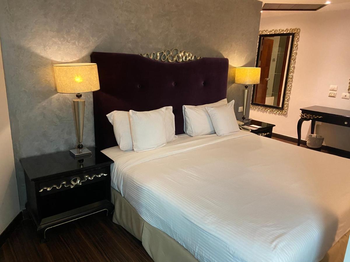 Hotel Barcelo Cairo Pyramids Giza Esterno foto