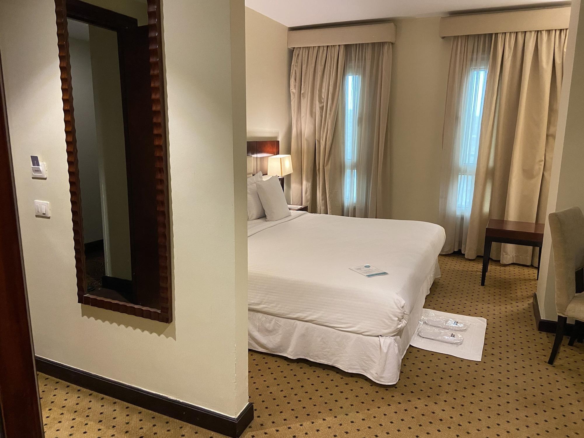 Hotel Barcelo Cairo Pyramids Giza Esterno foto