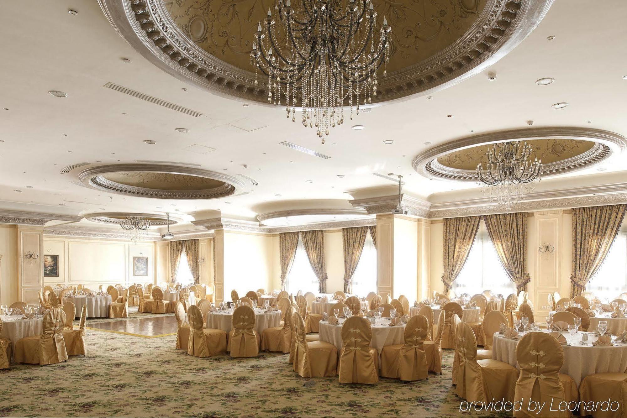 Hotel Barcelo Cairo Pyramids Giza Ristorante foto